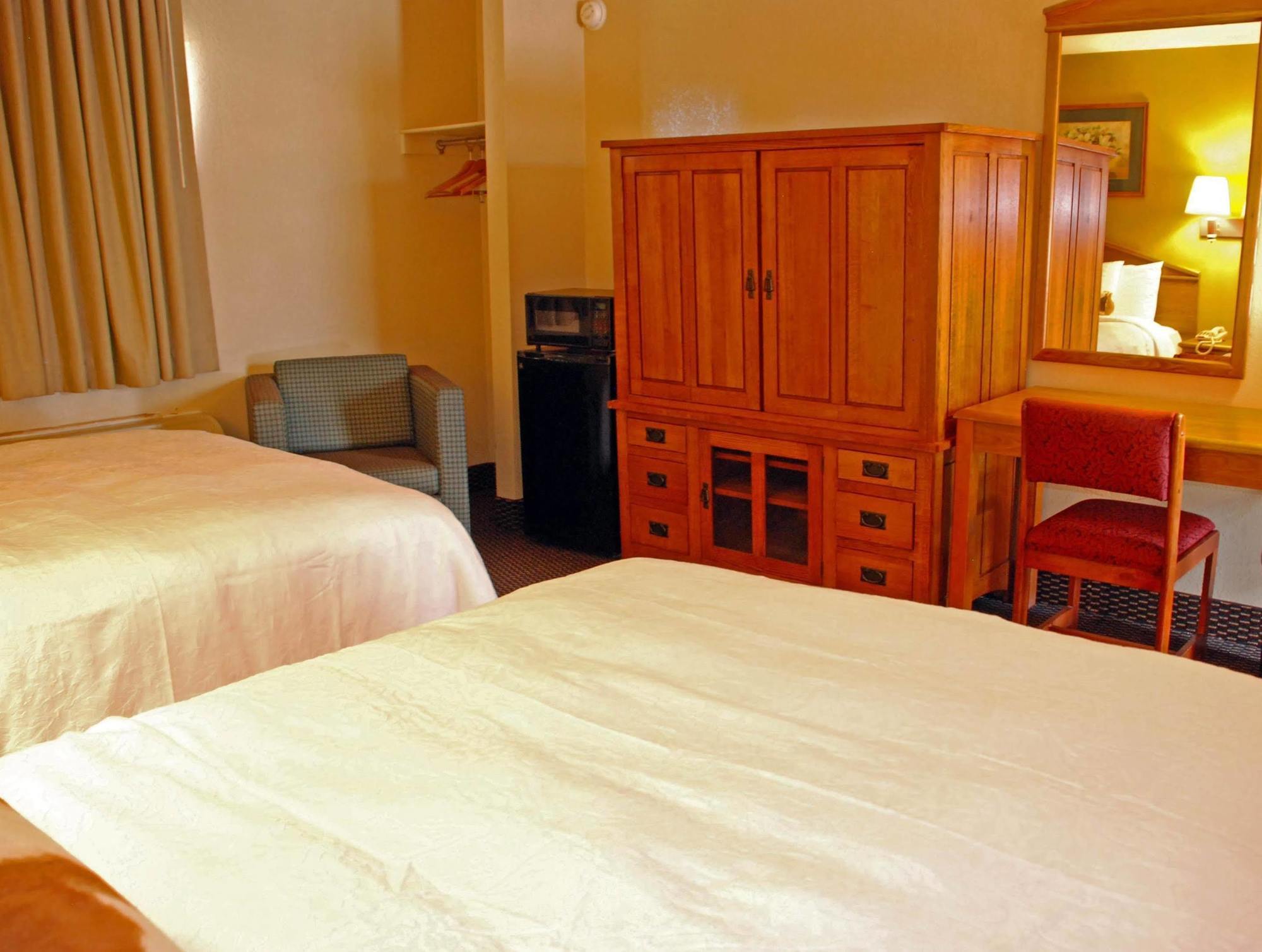 Apple Tree Inn Lindale Zewnętrze zdjęcie